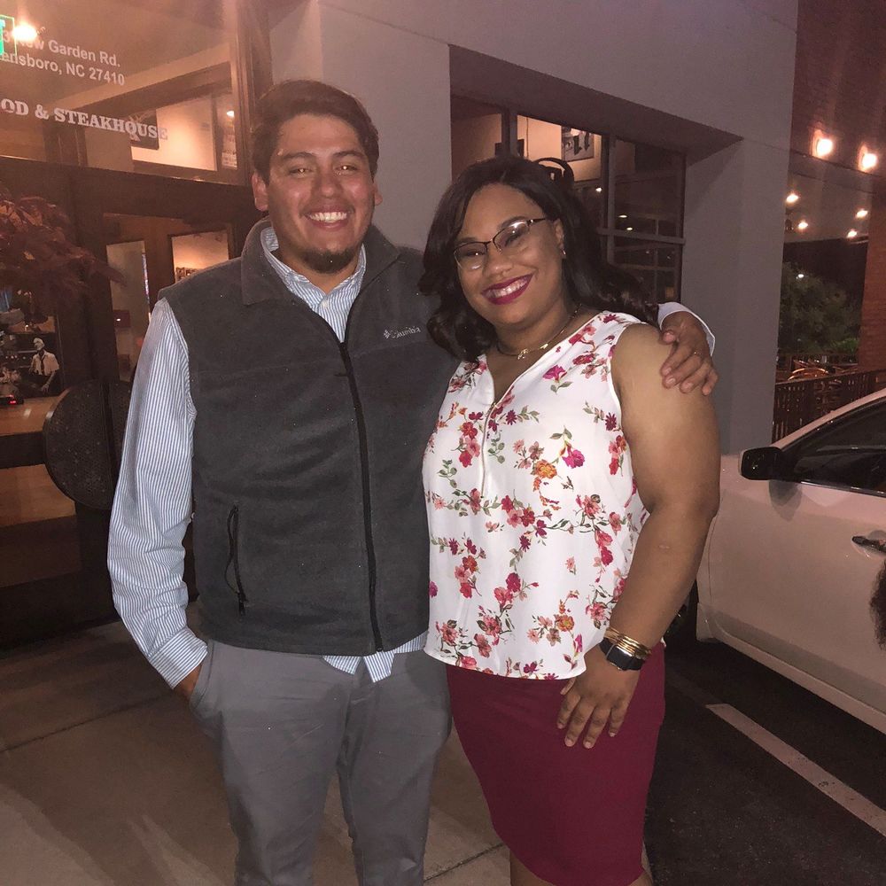 Meet your Posher, Dominique